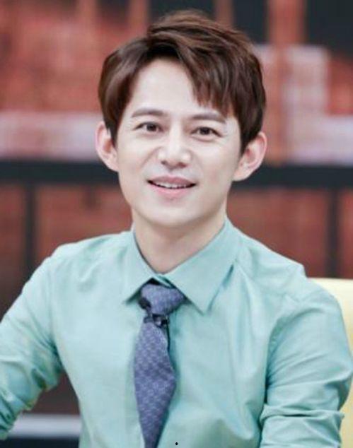 何炅生日娱乐圈爆料视频  第2张